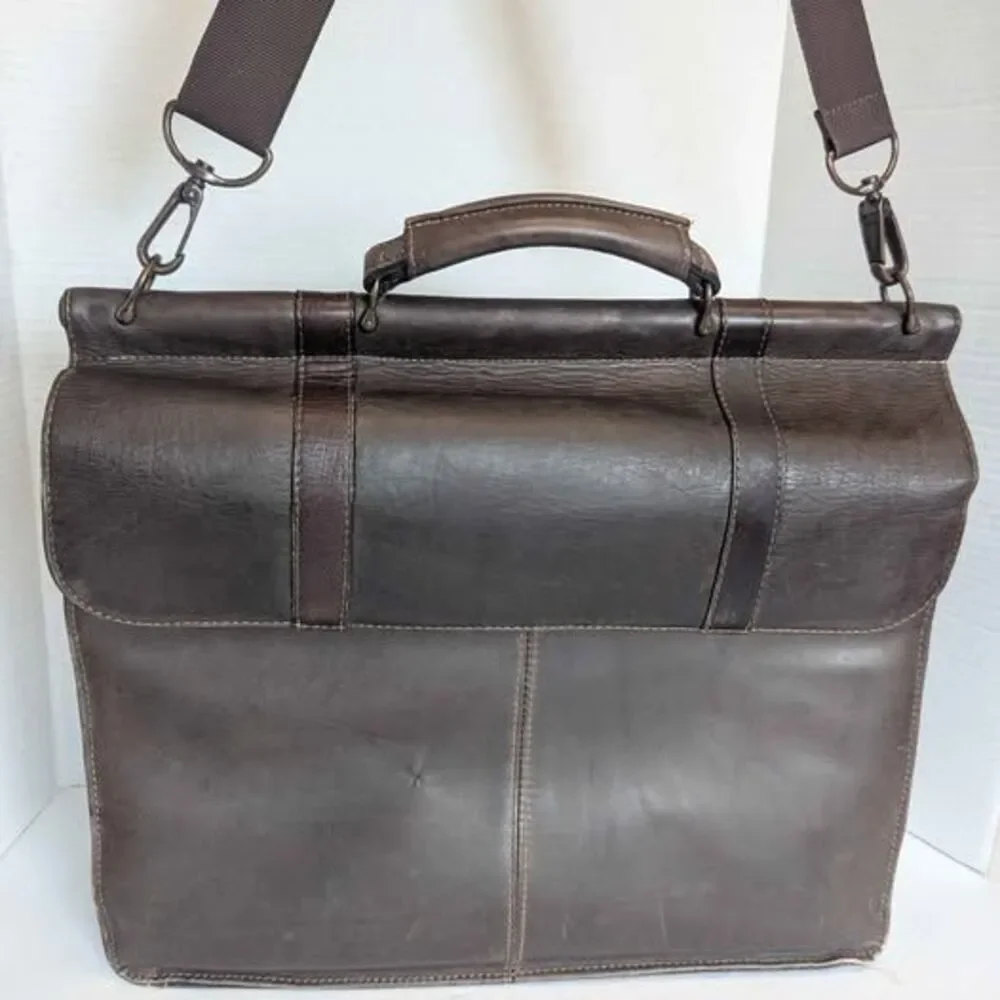 Kenneth Cole Reaction Chocolate Thick Leather Messenger Crossbody Bag Briefcase